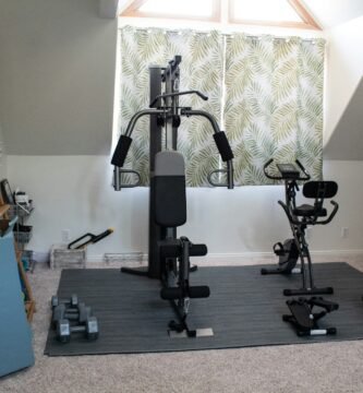 black and gray home exercise equipment